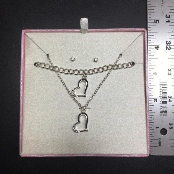 Necklace Bracelet Earrings Gift Set Silver Chain Heart Rhinestone Stud Pierced - Picture 3 of 5
